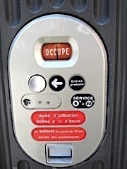 Paris Toilette 4