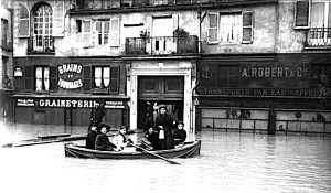 Flood Boaters 2
