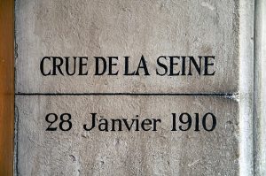 Paris Flood Marker 3