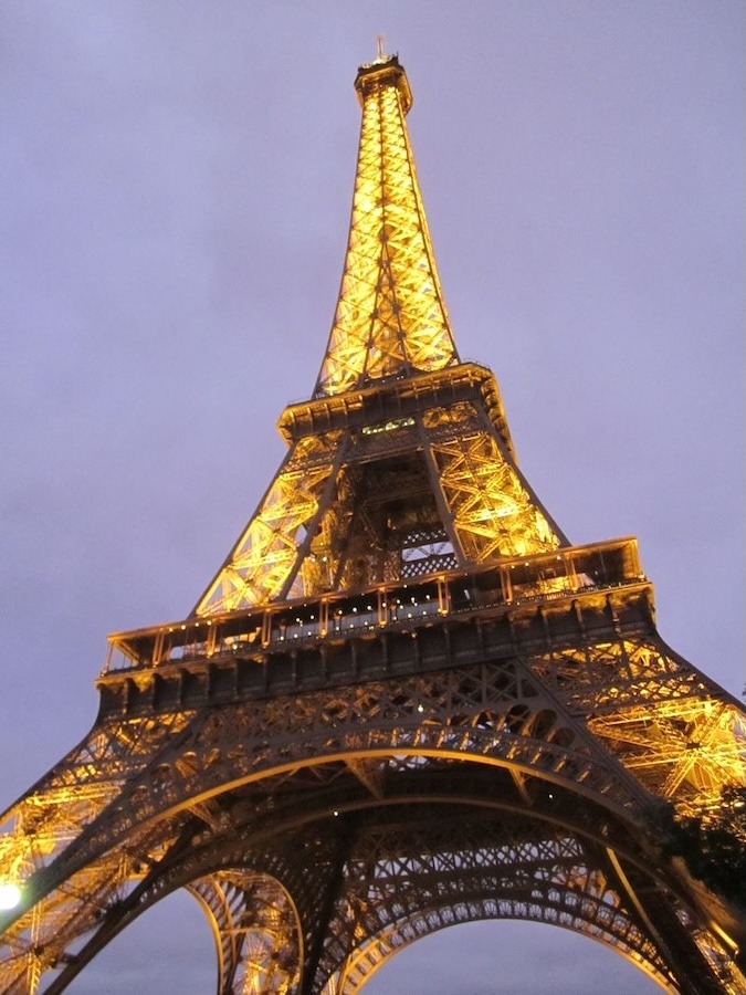 Eiffel-Tower-evening